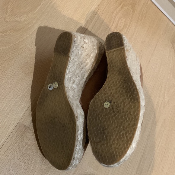 KORS Michael Kors tan wedge espadrilles